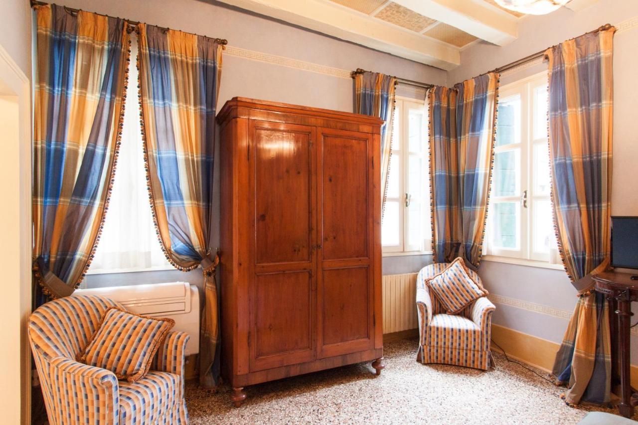 Explore Venice From A Sophisticated Hideaway In San Polo ภายนอก รูปภาพ